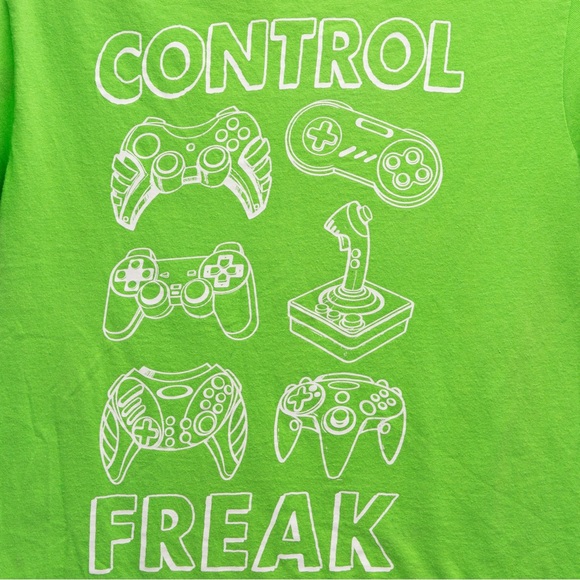 Bright green comfy t-shirt “Control Freak” with video game controllers boys YL - Picture 3 of 8